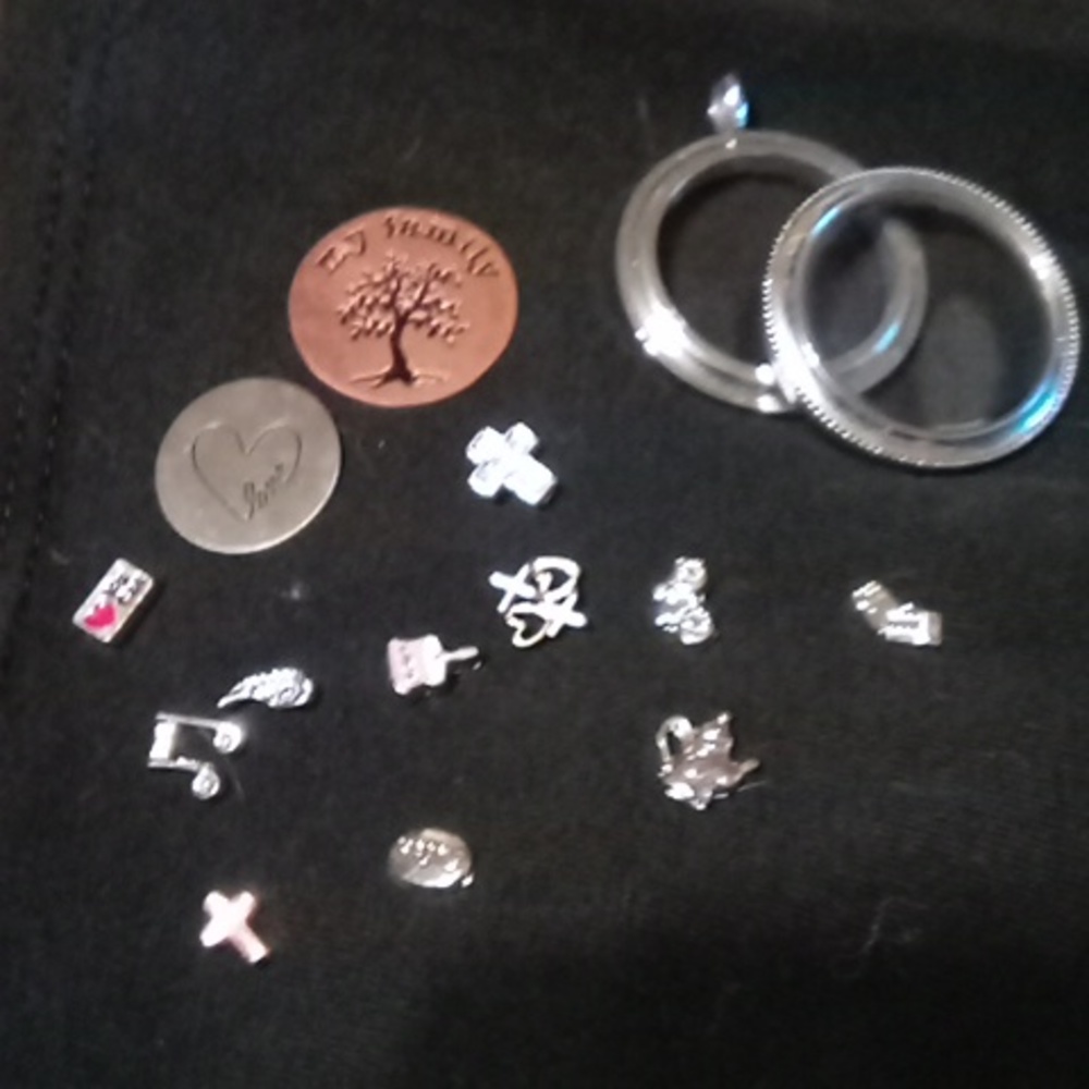 Origami owl locket bonus set